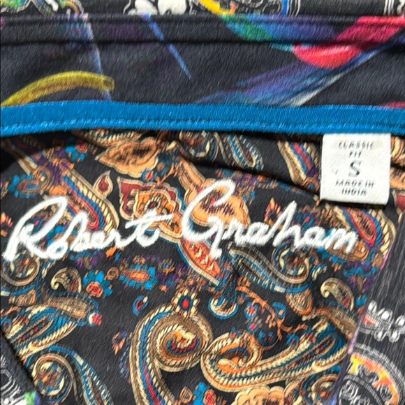 Robert Graham Black Casual Button Down Shirt with Paisley Pattern - Picture 2 of 5